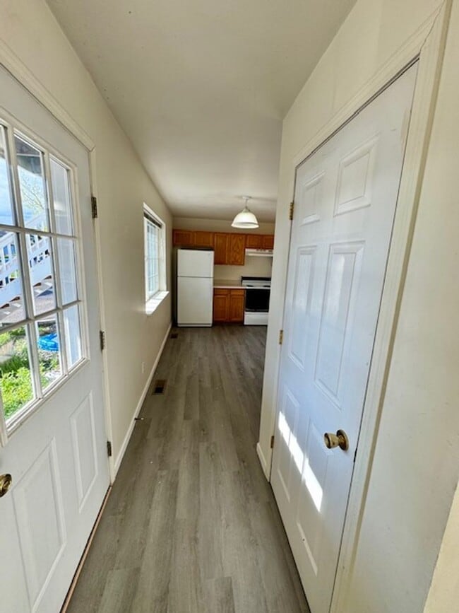 Photo - 3 Bedrooms, 2 Bathroom 4-plex; less than 2 miles to MSU