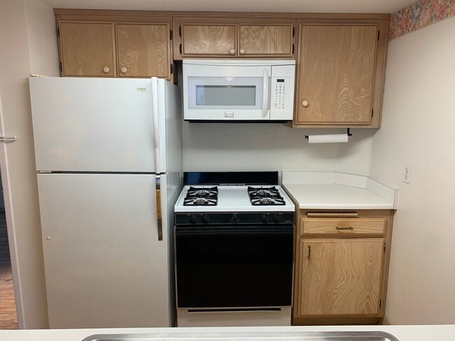 Photo - 865 S B St Unit 865 South B St.