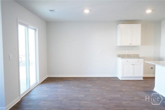 Photo - 397 Coconut Dr
