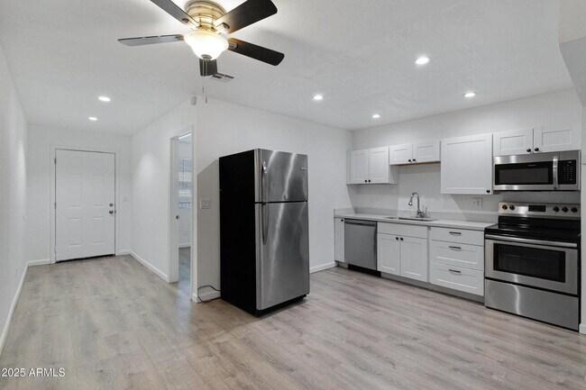 Photo - 18202 N Cave Creek Rd