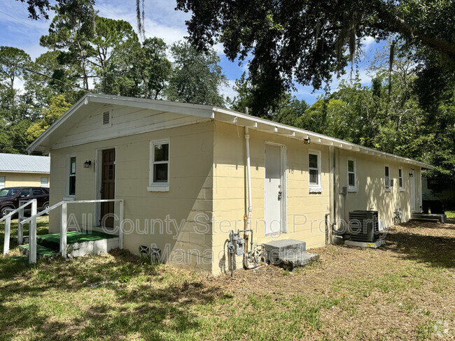 Building Photo - 1756 NE 8th Ave Unit 2 Rental