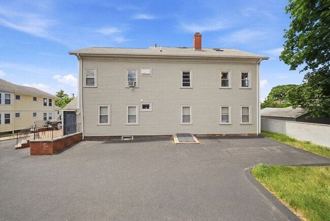 Photo - 10 Cliff St Unit 3