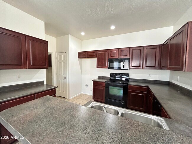 Photo - 17218 W Country Gables Dr