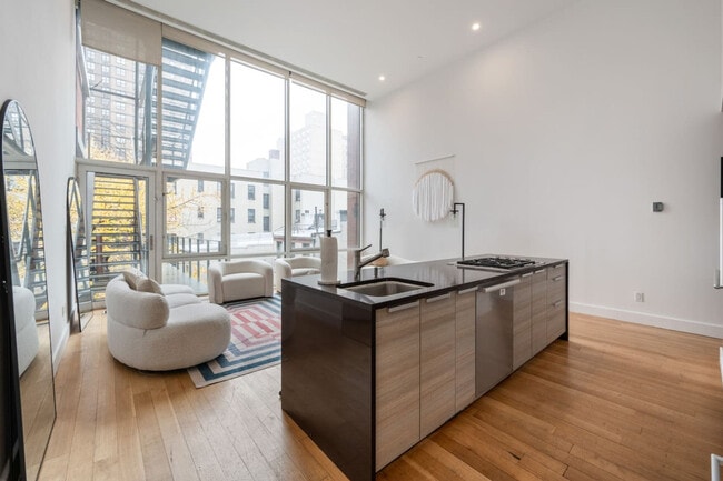 Photo - 147 Lexington Ave Unit ID1316444P