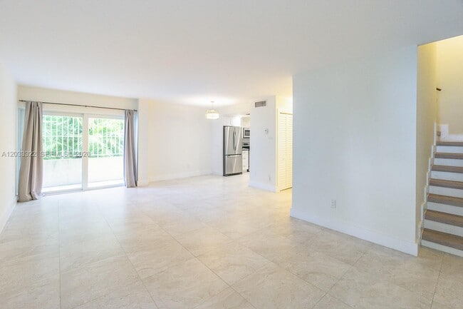 Photo - 5838 SW 74th Terrace Unit 101