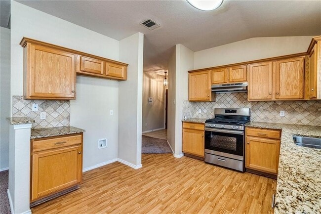 Photo - 1307 Dillon Lake Bend