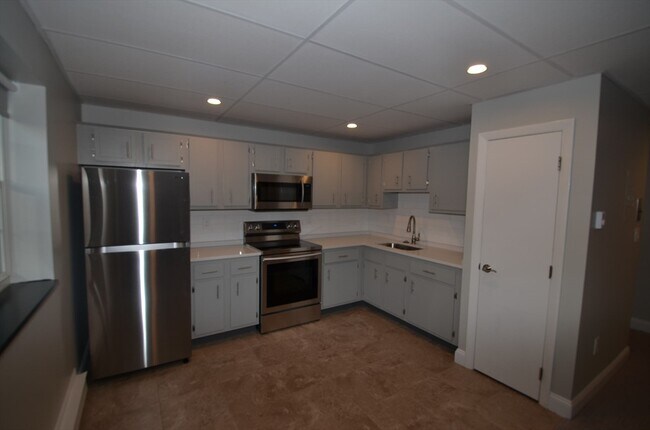 Photo - 594 Franklin St Unidad 6 Rental