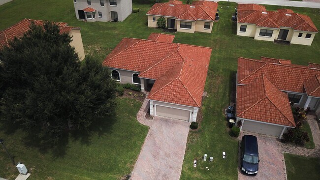 452 Cinnamon Dr