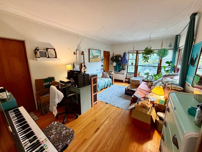 Photo - 306 E Locust St Unit 3