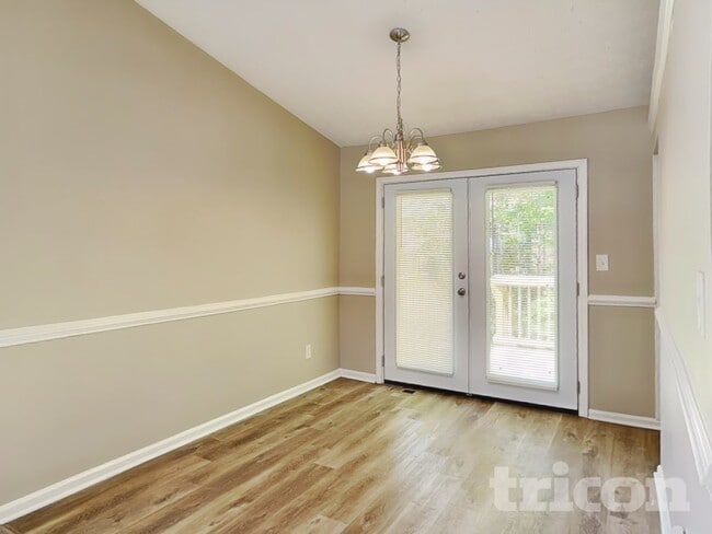 Photo - 1330 Ling Dr