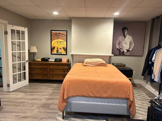 Photo - 3216 Jane St Unit 1