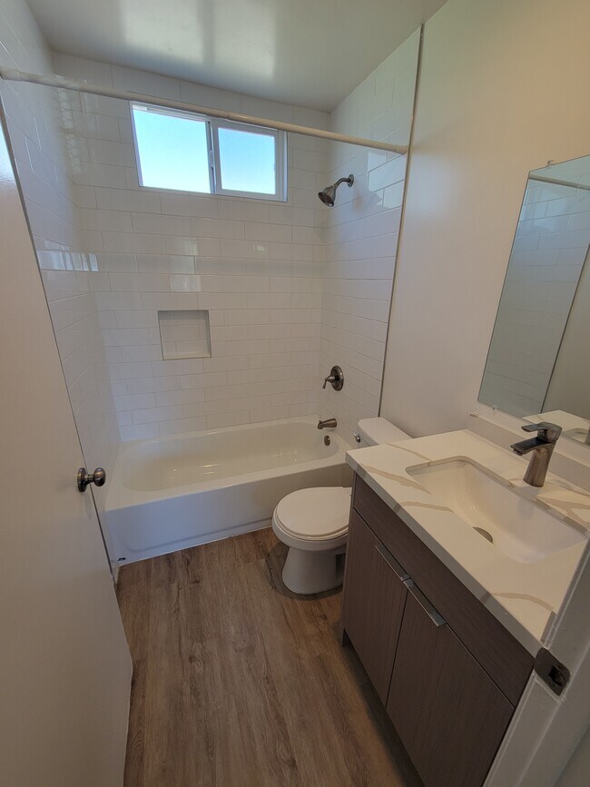 3607 Griffin Ave