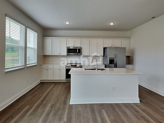 405 Golden Maple Pl