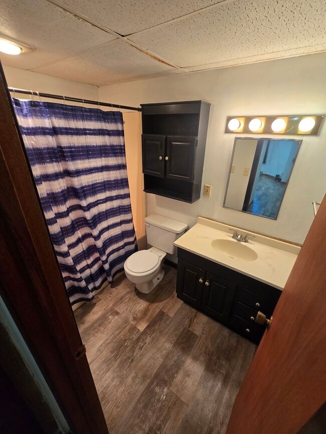 Photo - AEC-209 Unit #1