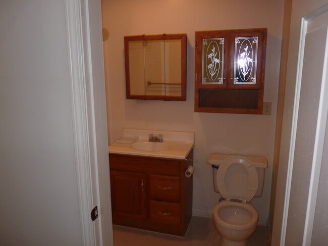 Photo - 2401 S Center St Unit #3