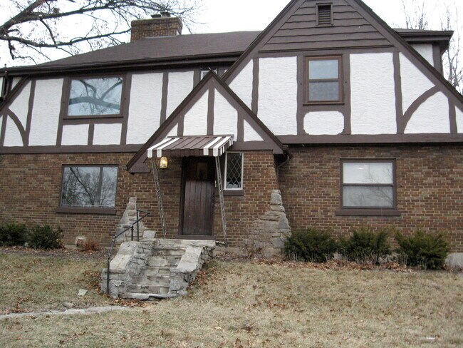 Photo - 3000 Bellewood Ave Unit #2