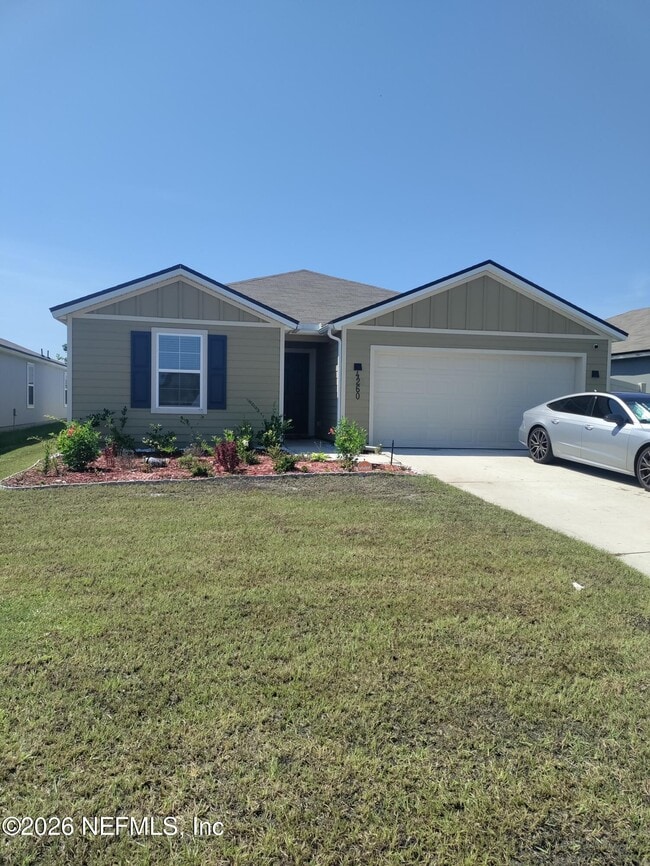 Building Photo - 4260 Hemlock St