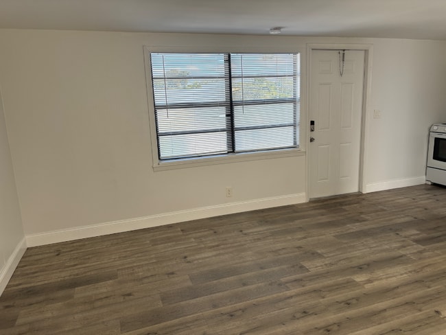 Photo - 3507 Broadway Unit 202