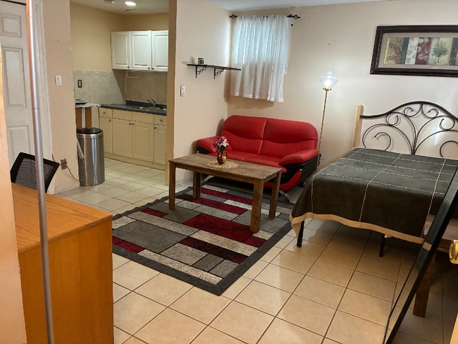 Photo - 22 Mountain Way Unit Garden  1