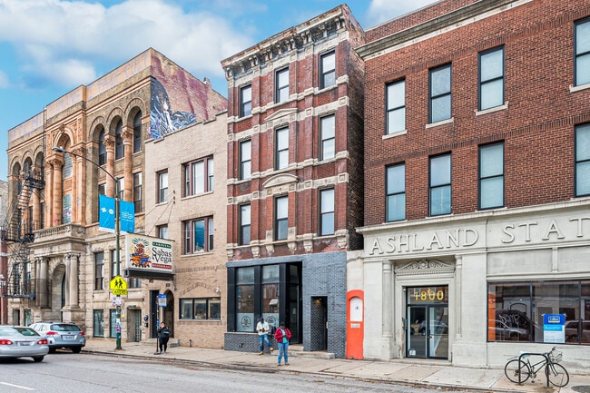 Building Photo - 1804 S Ashland Ave Unit 4 Rental