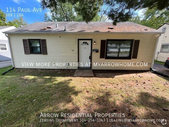 Building Photo - 3 Bedroom 1 Bath with Detached Garage MOVE... Rental