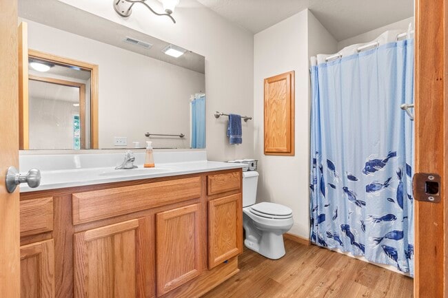 Photo - 1552 Cook Cir