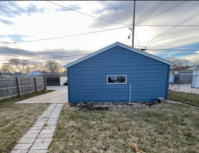 Photo - 3835 S 17th St