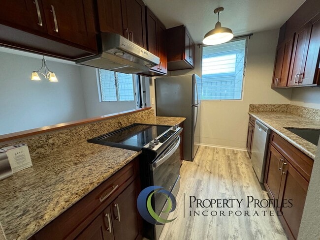 Photo - Spacious 3 Bdrm 2.5 Bath Mililani Townhouse