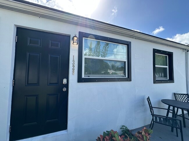Photo - 1328 NW 38th St