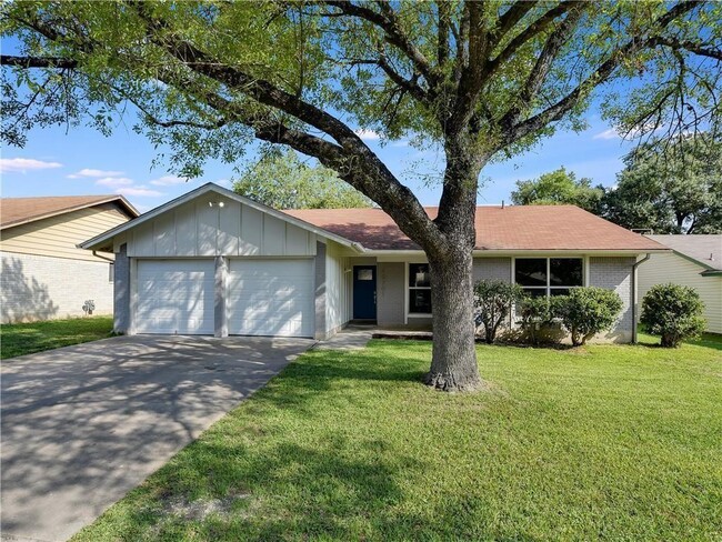 Building Photo - 10701 Berthound Dr