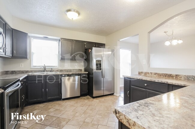 Photo - 7724 Gullit Way