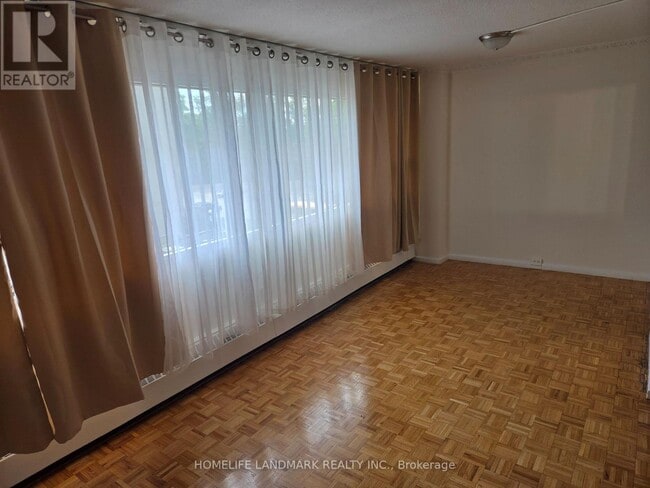 Photo - 100 Leeward Glenway Unit 301