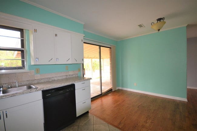 Photo - 2323 W Ora Dr