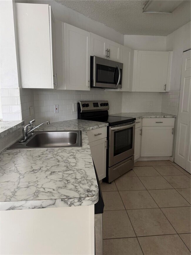 Photo - 6276 NW 186th St Unit 311