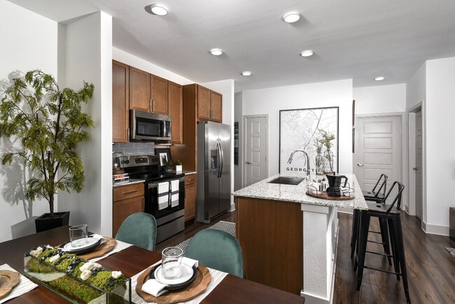 Photo - Austin Avenue