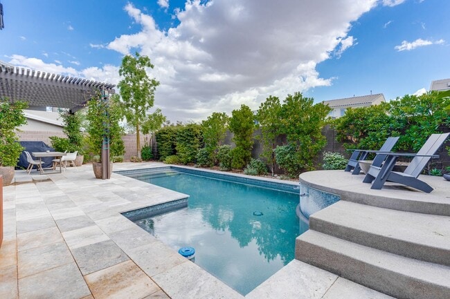 Building Photo - **MOVE IN SPECIAL!! $500 OFF FIRST MONTHS RENT!!**