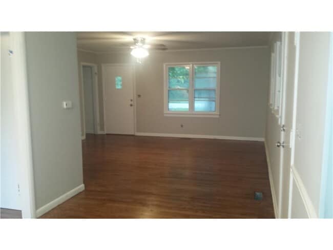 Photo - 1642 Oakland Ave