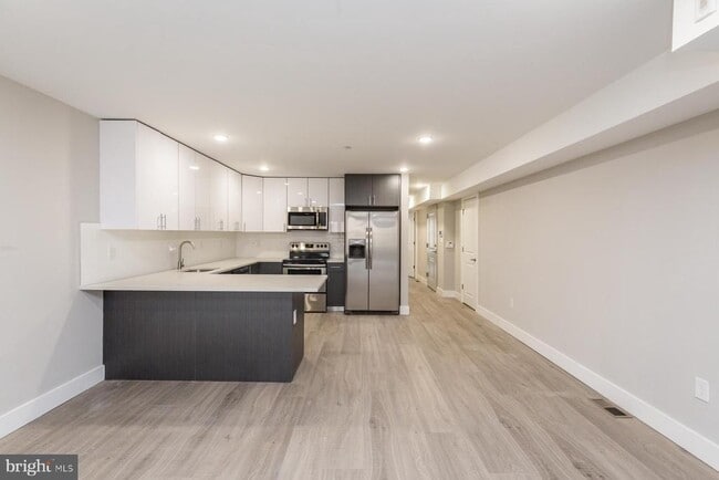 Photo - 1724 N Marshall St Unit B