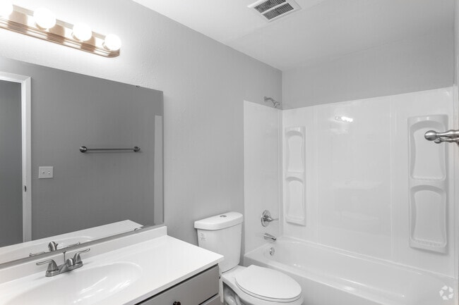 2BR, 1BA - 830-850SF
