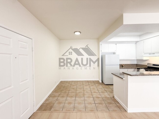 Photo - 11459 Collins St Unidad 210