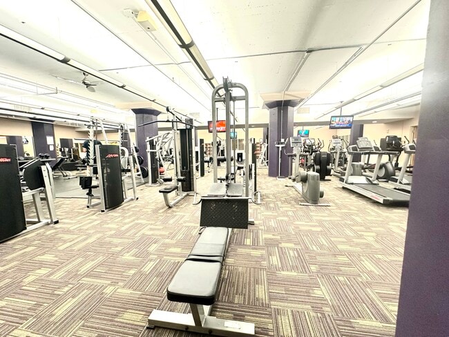 Voted The Best Gym Downtown.