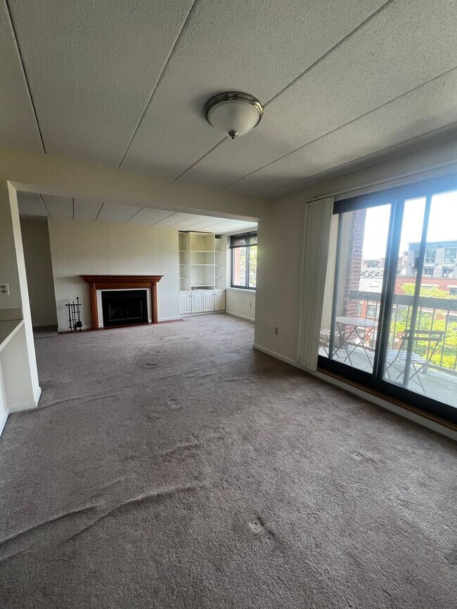 Photo - Renovated Allston 2 bed/2 bath Condo on Brainerd Rd.  Central A/C, Garage Parking Inc, Pool, Elev...
