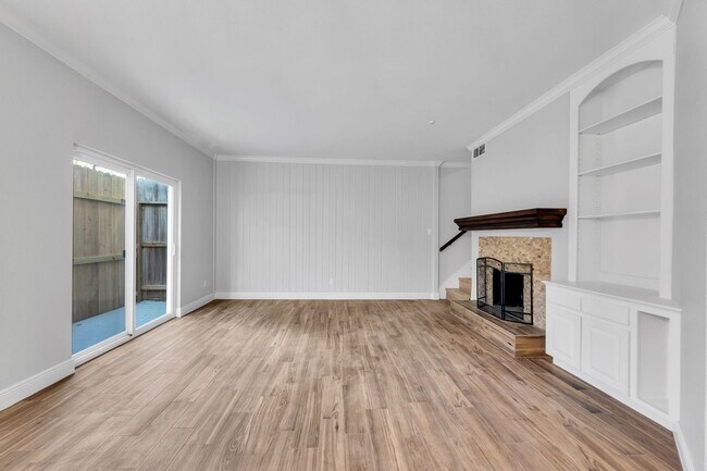 Photo - 1829 Bering Dr Unit 2