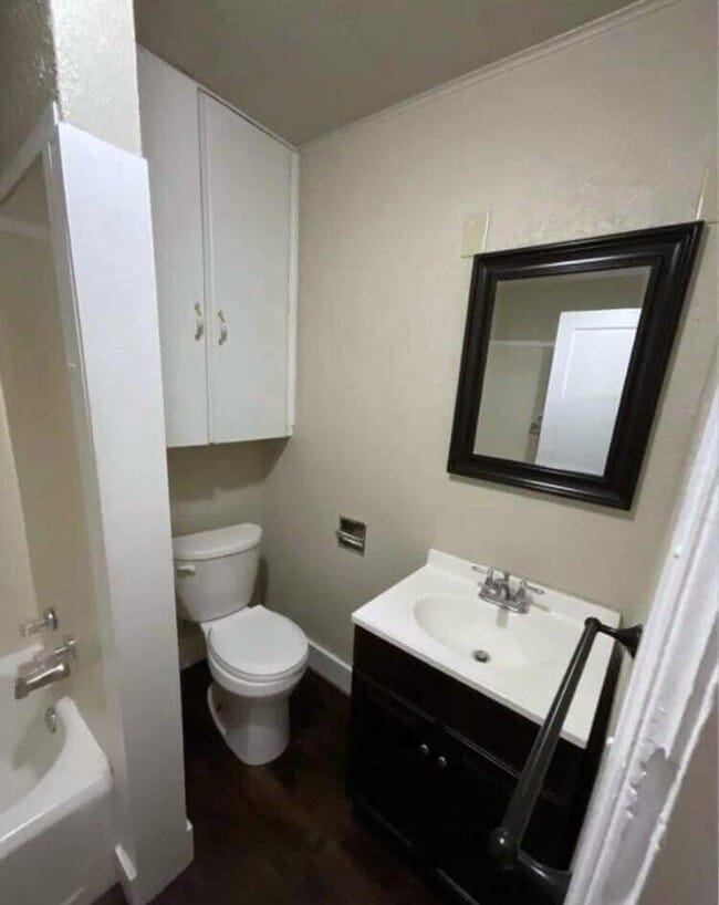 Photo - 1920 S Connor Ave Unit Upper