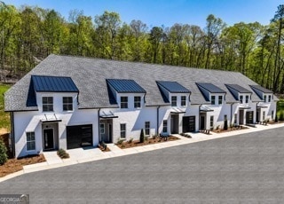 Photo - 113 Chateau Dr SE