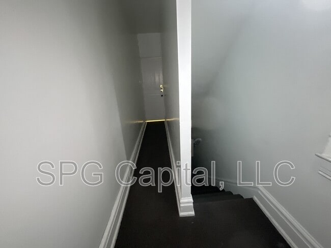 Photo - 659 W Philadelphia St