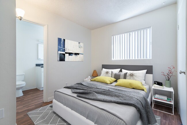 Photo - Mesa Village