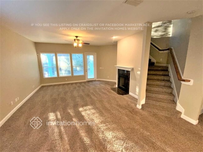 Photo - 133 W Village Dr