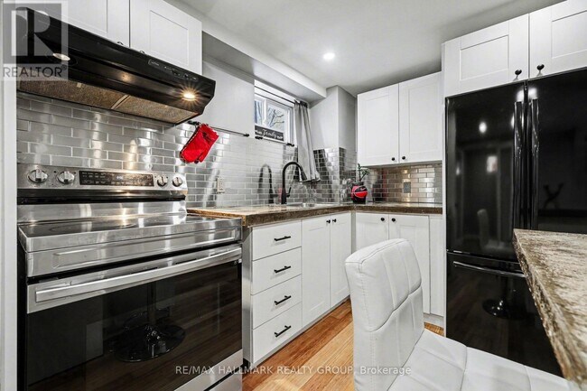 Photo - 1307 Vancouver Ave