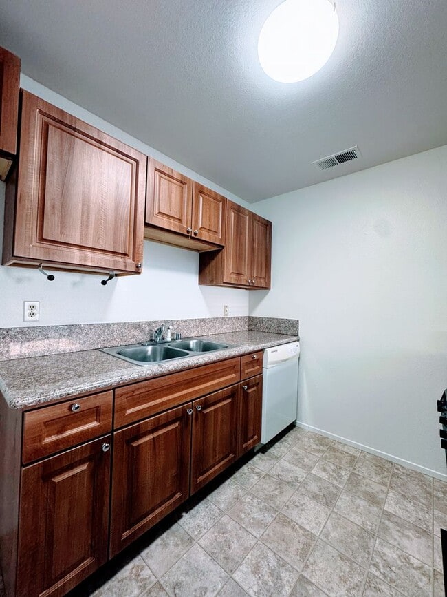 Photo - 4136 Oberon Ave